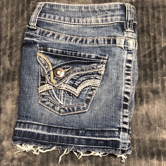 Mini jean skirt - Picture 2 of 3